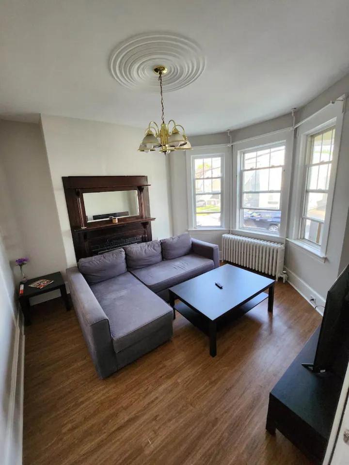 3 Bedroom Apartment In Downtown Halifax Buitenkant foto