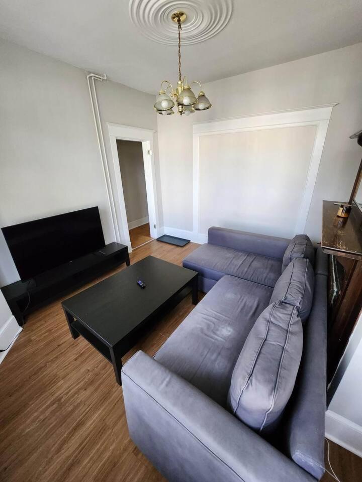 3 Bedroom Apartment In Downtown Halifax Buitenkant foto